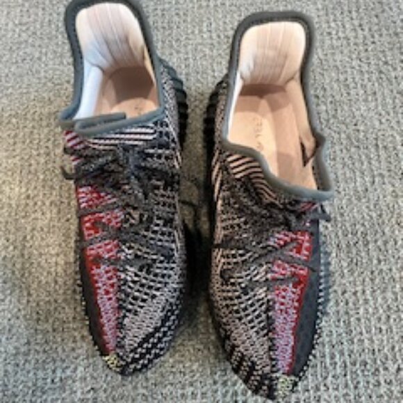 Mens Yeezy Yechiel Refletive Boost V2 Reflective Sneaker -Size 10 with Box main image 14